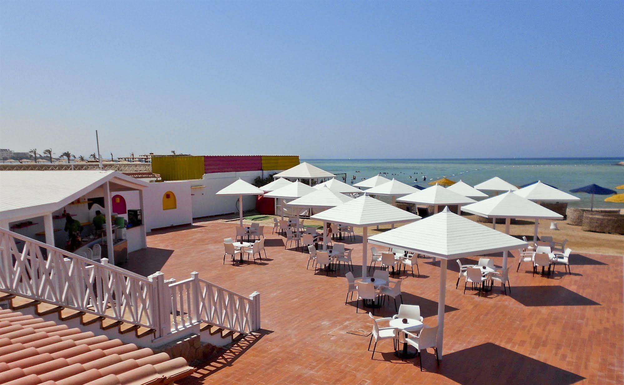 Smartline Colour Beach Hotel Hurghada Exterior photo